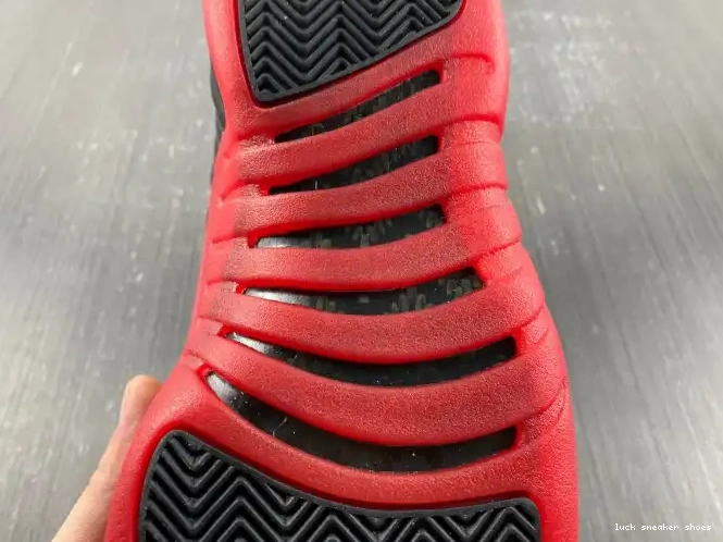 Rep LUCY (2016) Jordan Retro Game Flu 12 130690-002 0422